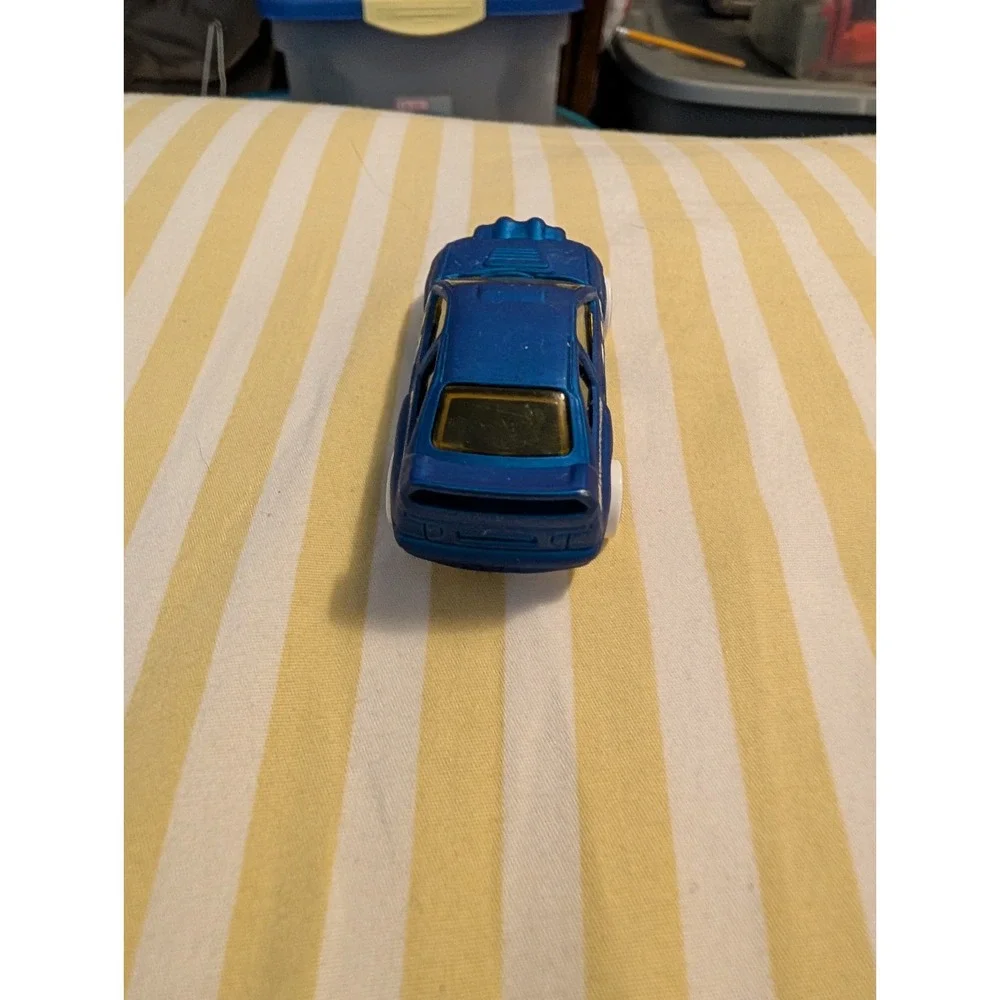 Hot Wheels Ford Escort Rally Blue White Tires 1/64 Diecast 2015 HW Snow Stormers